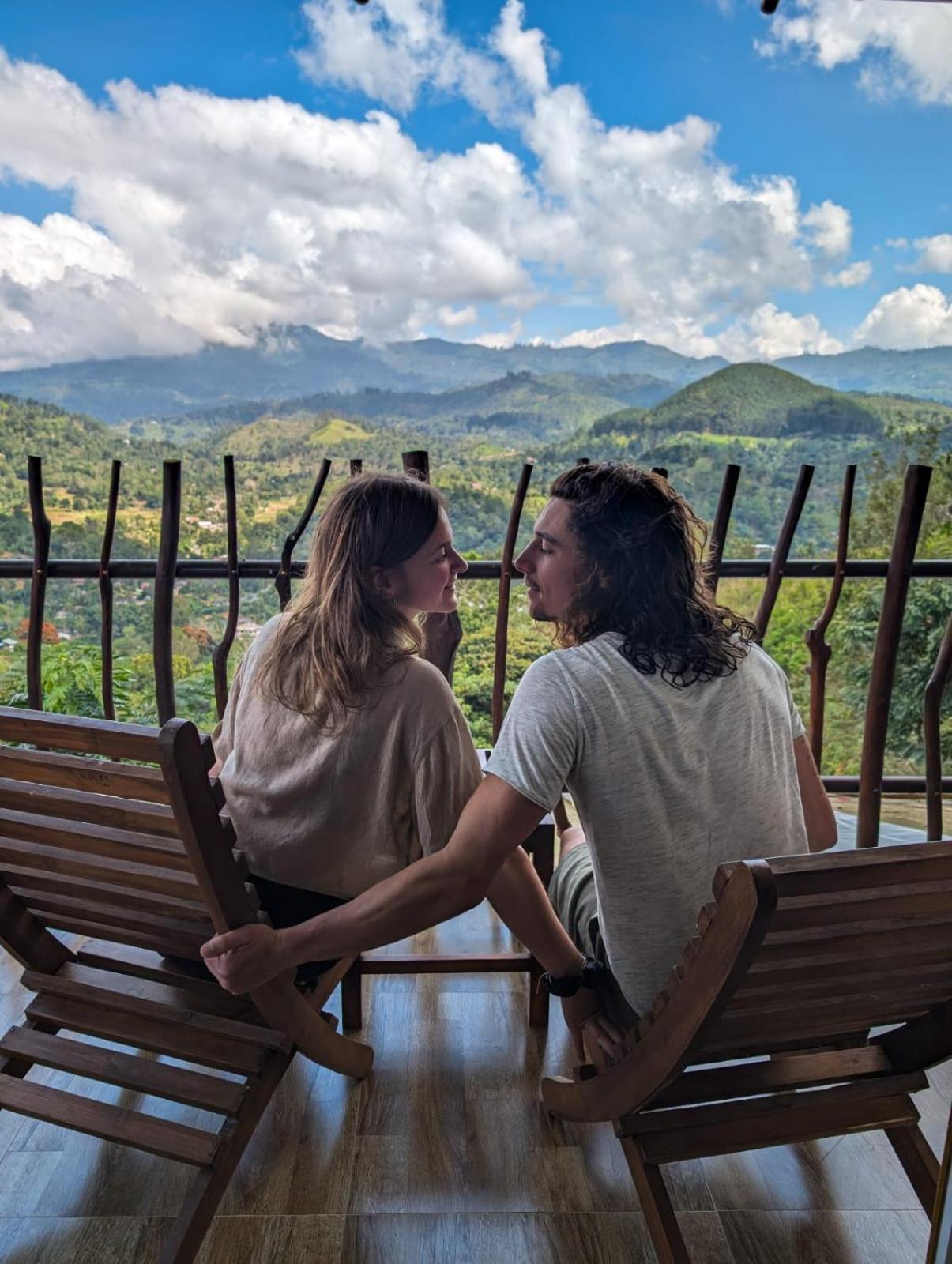 ホテル Brisk Ella Retreat エクステリア 写真